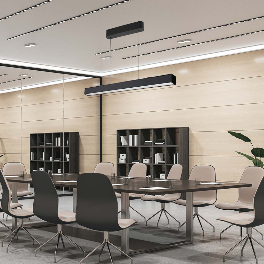 PRO Plafoniera LED Chip Samsung a Sospensione 40W Lineare Colore Nero 120cm 3in1 Colore della Luce SKU 10468