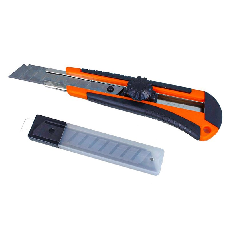 Taglierino Cutter Professionale 18mm + 5 Lama di Ricambio Con Anello Di Fissaggio