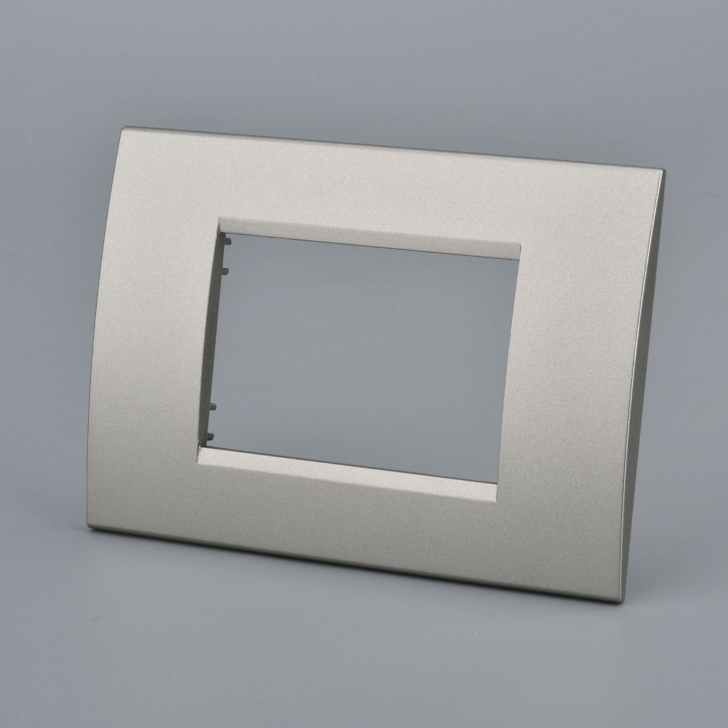 Placca Plastica Quadrata MBL 3M Titanio Compatibile Bticino Living BLN89308