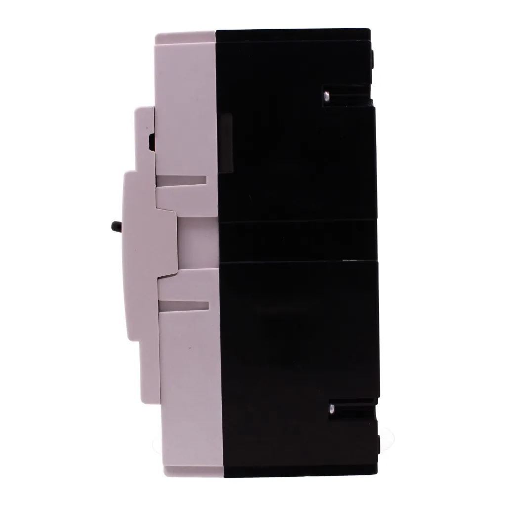 GM43160_04.webp