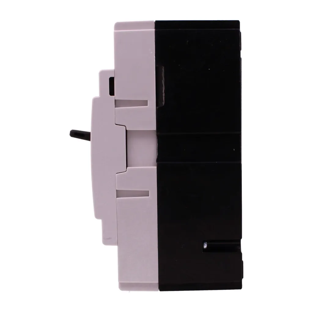 GM43125_04.webp