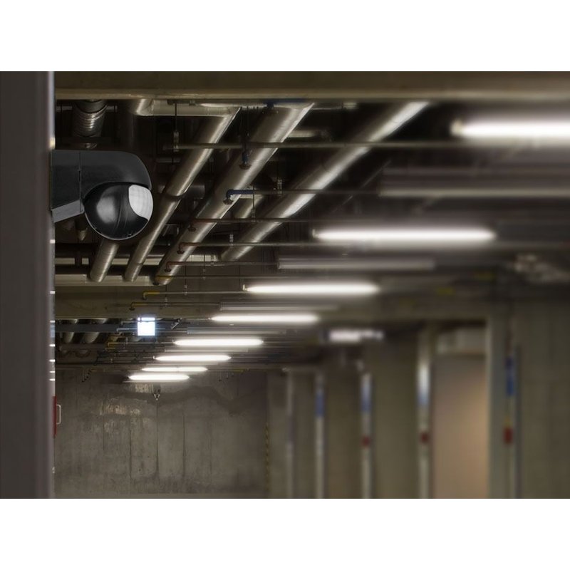 Sensore di Movimento a Infrarossi e Crepuscolare Montaggio a Parete Muro Carcassa Nera Testa Orientabile 180 Gradi IP44 SKU-5089