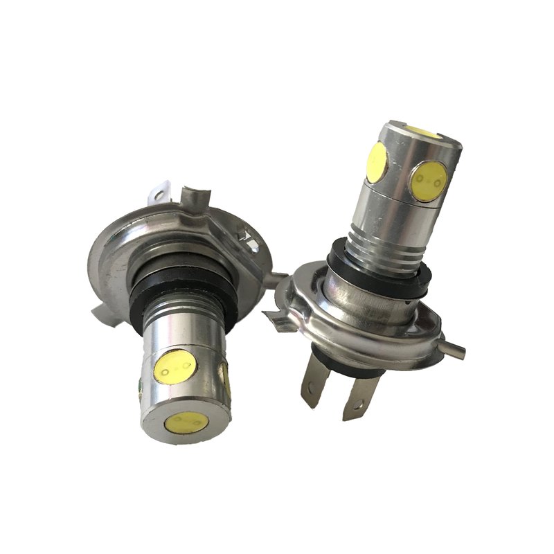 Coppia 2 lampade LED H4 12V bianco freddo 6000K, 5 Power LED 1W, 5W per fendinebbia