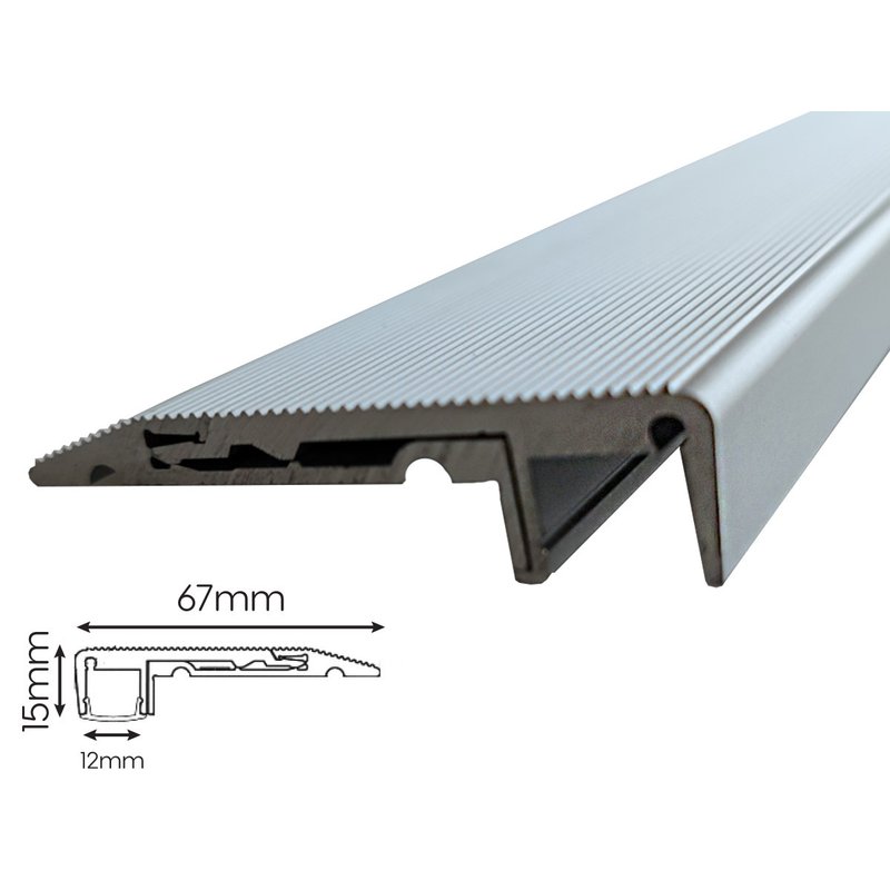 2 Metri Profilo Alluminio per Scale Gradini Calcestruzzo Antiscivolo 67x15mm Interno 12mm