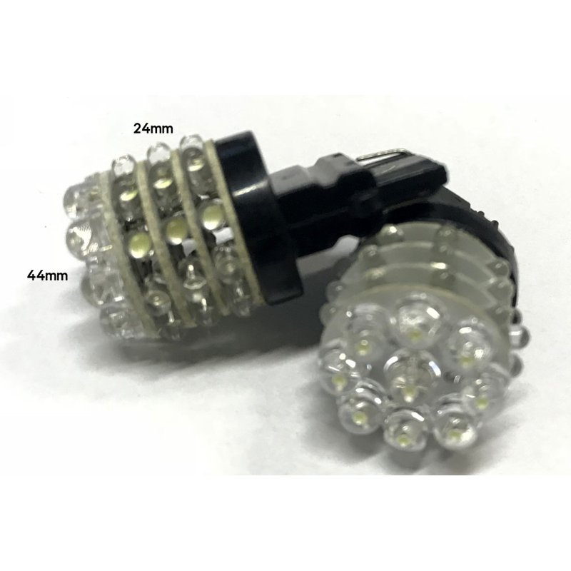 [ABC441] Coppia lampade LED T20 7440 W21W bianco freddo 6000K 12V 2W, 9 LED F5 + 27 LED F3
